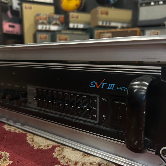 Second Hand Ampeg SVT3 PRO (late 90s) with Gator Case