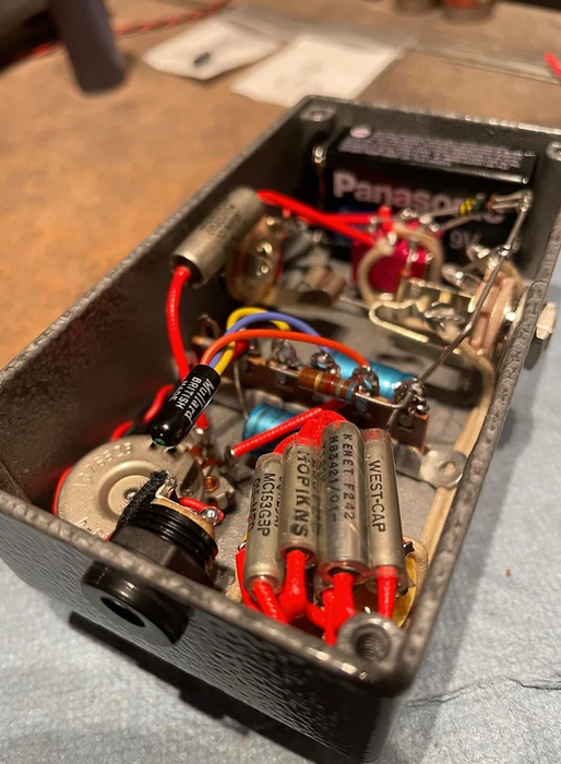 R2R Electric Treble Booster Professional (OC45 OR OC202)