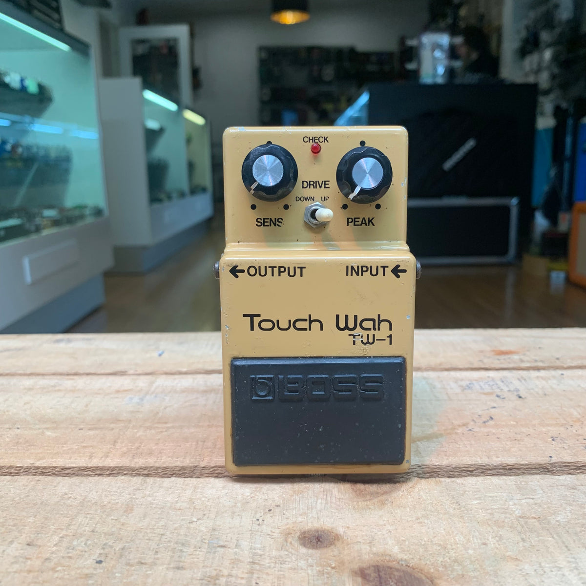 Vintage Boss TW-1 Touch Wah MIJ Silver Screw 1978 — Pedal Empire